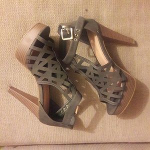 Top Moda Women's High Platform Heel